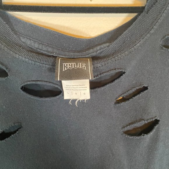 Kylie I'm the Kylie You're the Kendall Distressed T-Shirt - Picture 9 of 9